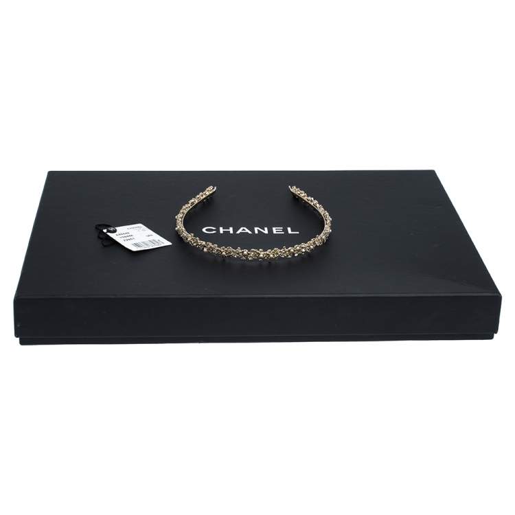 Pre Owned Chanel Crystal Faux Pearl Embellished Gold Tone Head Band