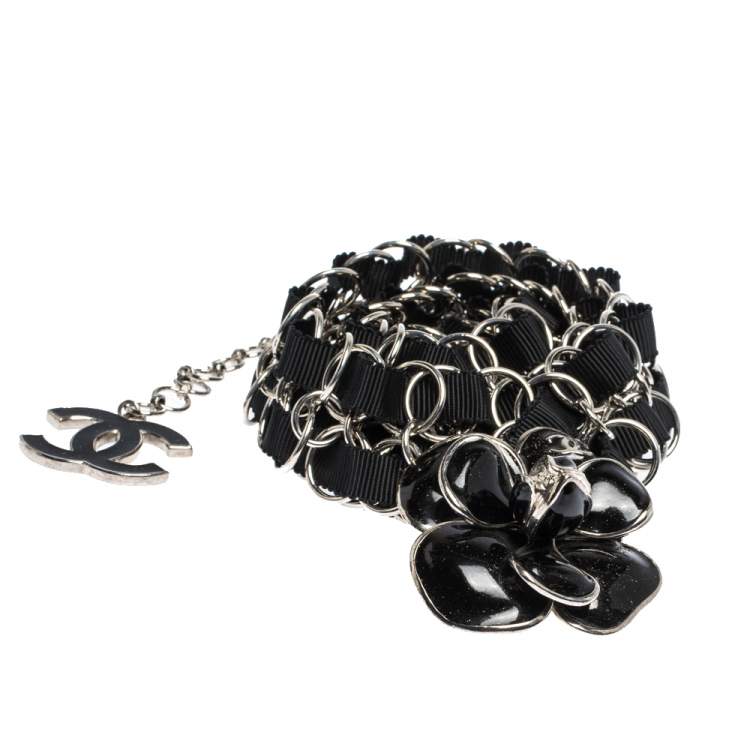 Pre Owned Chanel Camellia Black Enamel Grosgrain Silver Tone Chain Link Belt