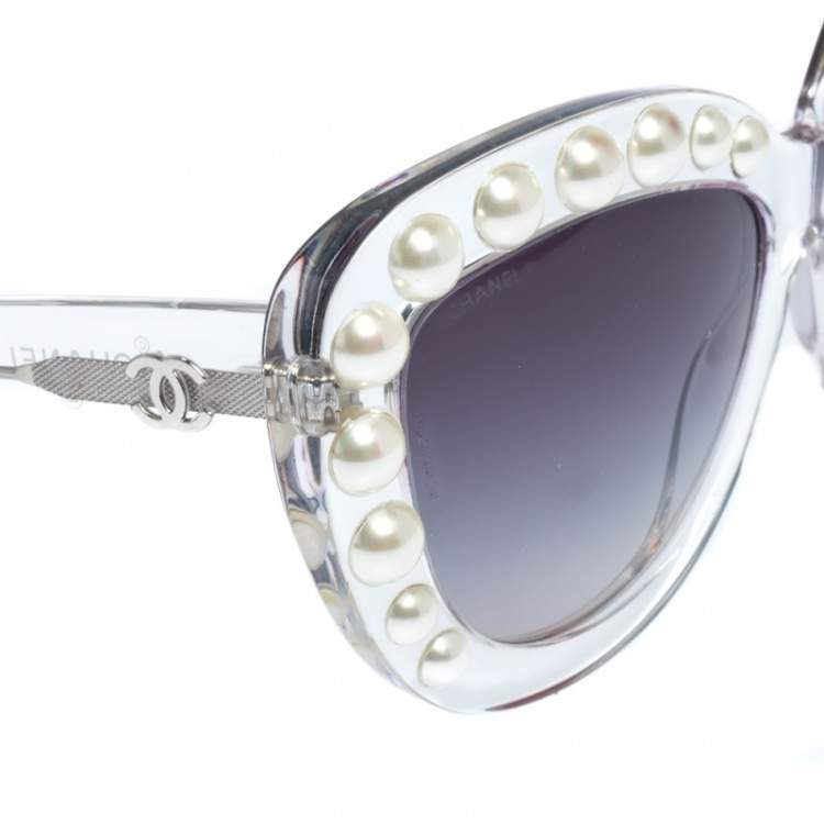 Pre Owned Chanel Clear/Black Gradient 71096 Pearl Cateye Sunglasses  