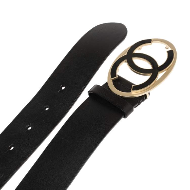 Pre Owned Chanel Black Leather CC Logo Buckle Belt 95 CM