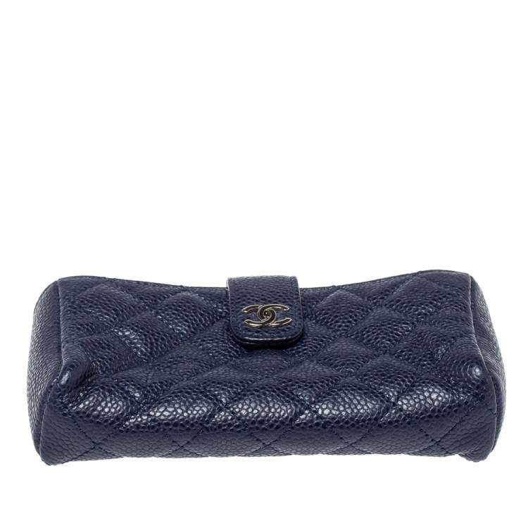 Pre Owned Chanel Blue Quilted Caviar Leather CC Phone Holder Clutch
