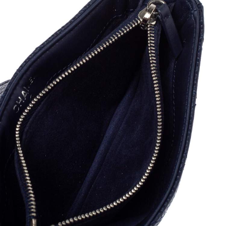 Pre Owned Chanel Blue Quilted Caviar Leather CC Phone Holder Clutch