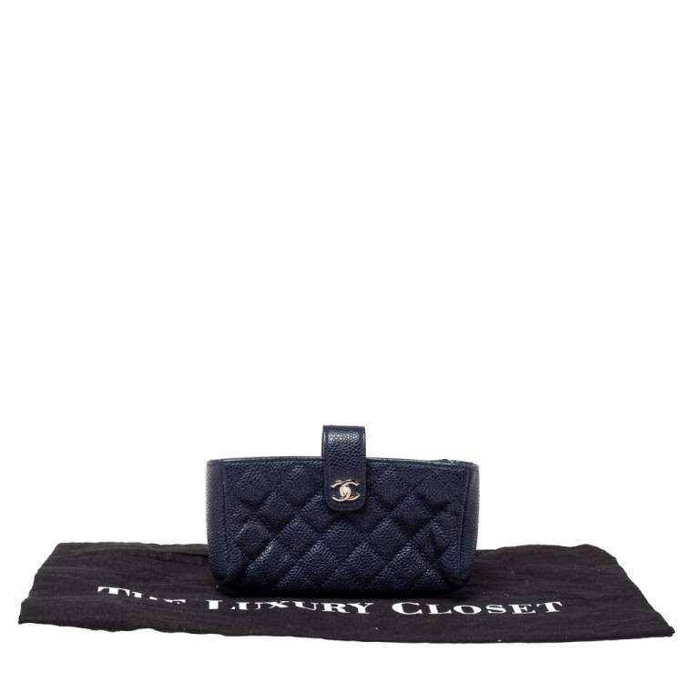 Pre Owned Chanel Blue Quilted Caviar Leather CC Phone Holder Clutch