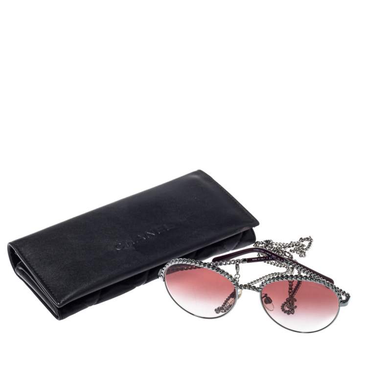 مملوكة مسبقًا Chanel Silver Tone Chaîne / Pink Gradient 4242  Pantos Round Sunglasses