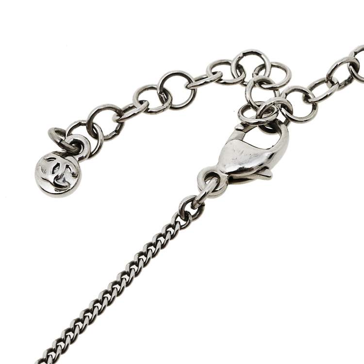 Pre Owned Chanel Silver Tone CC Crystal Pendant Necklace