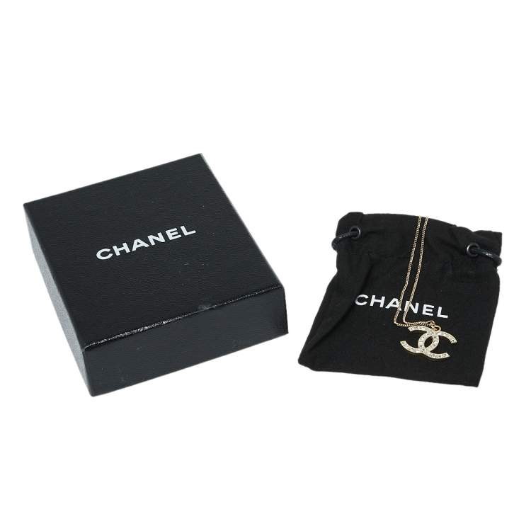 Pre Owned Chanel Pale Gold Tone Crystal CC Pendant Necklace