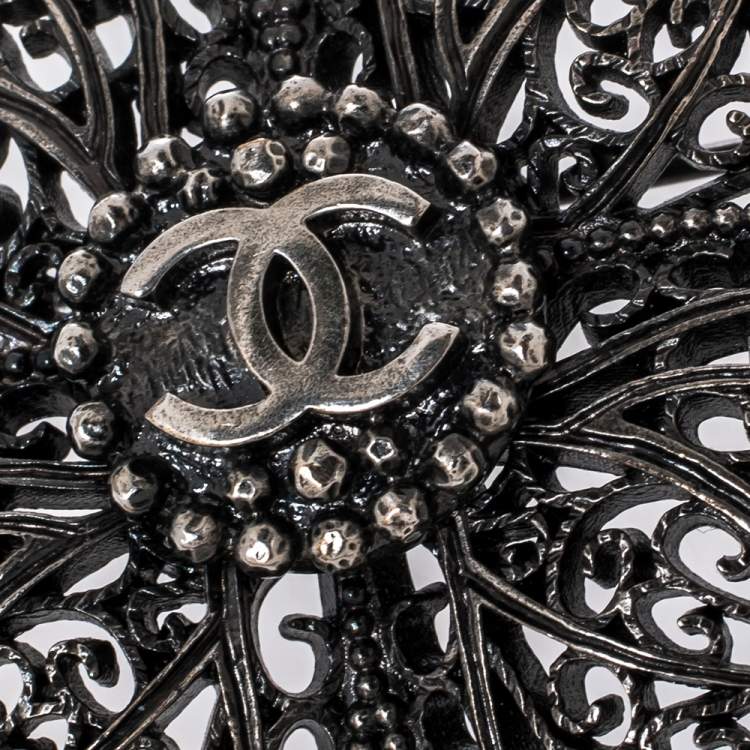 Pre Owned Chanel Gunmetal Tone Filigree Floral Pin Brooch