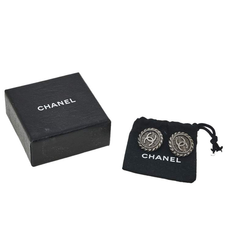 Pre Owned Chanel Gunmetal Tone CC Clip On Stud Earrings