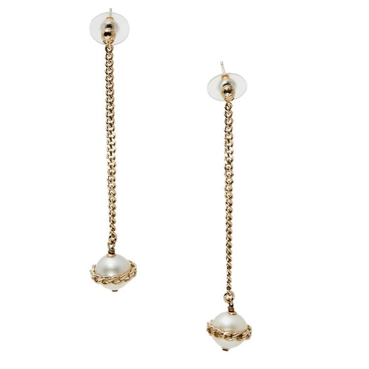مملوكة مسبقًا Chanel CC Star Faux Pearl Gold Tone Drop Earrings