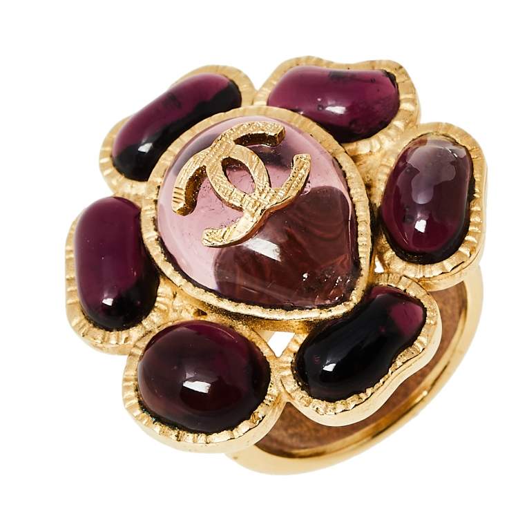 Pre Owned Chanel Plum Gripoix Gold Tone Floral Cocktail Ring Size EU 54