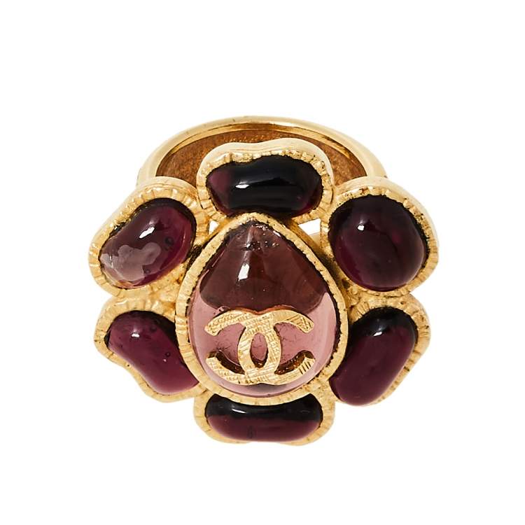 Pre Owned Chanel Plum Gripoix Gold Tone Floral Cocktail Ring Size EU 54