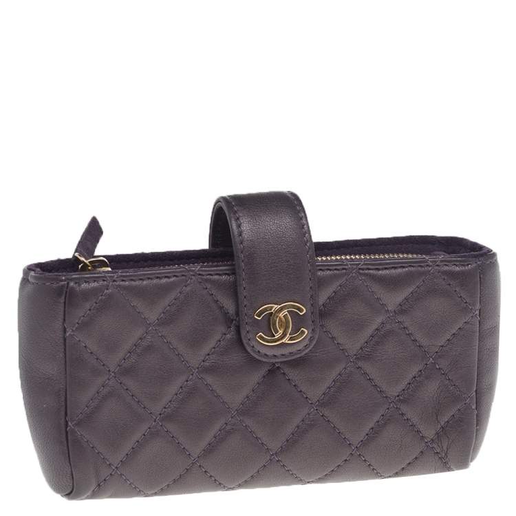 Pre Owned Chanel Purple Quilted Leather CC Phone Pouch