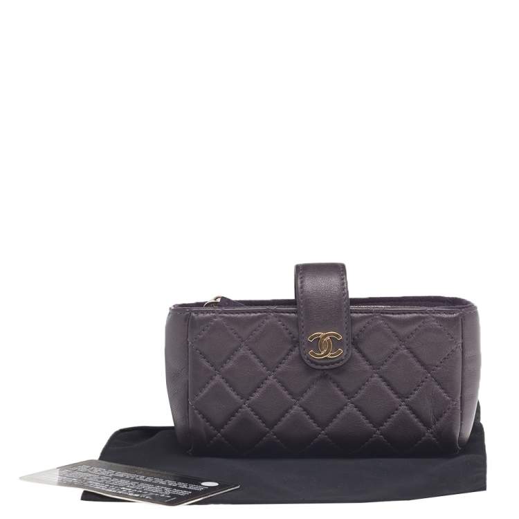 Pre Owned Chanel Purple Quilted Leather CC Phone Pouch