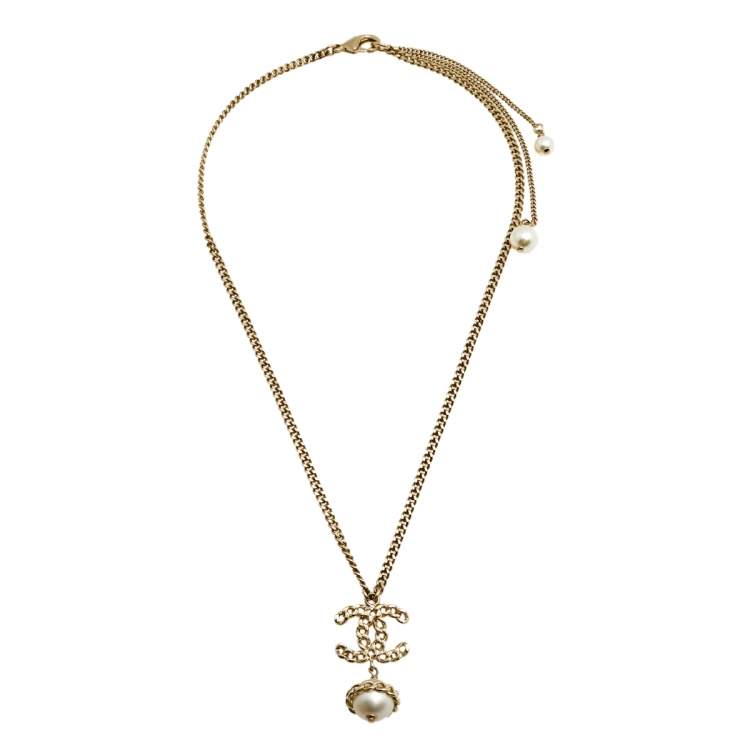 Chanel Gold Tone Chain Link CC Pearl Drop Necklace Chanel