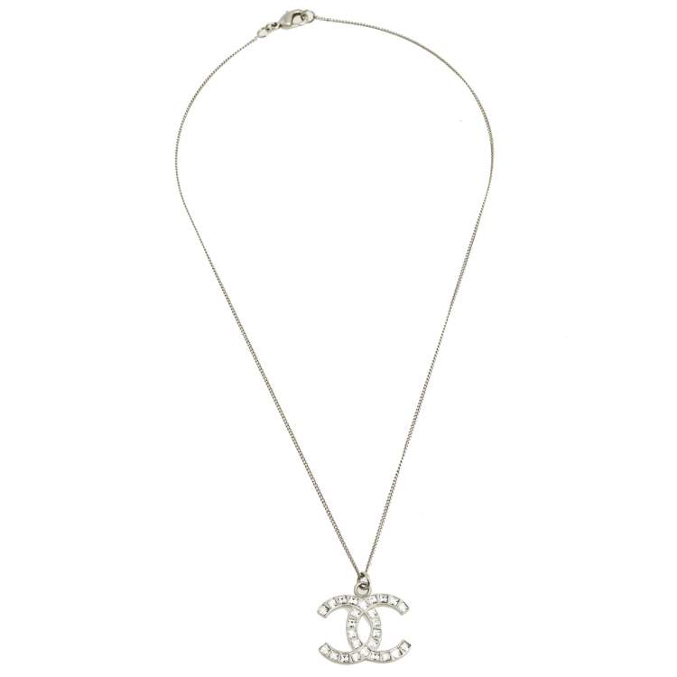 Mua Dây Chuyền Chanel Necklace Pendant CC Mark Strass Silver Black Crystal  Double Chain Màu Bạc  Chanel  Mua tại Vua Hàng Hiệu h068343