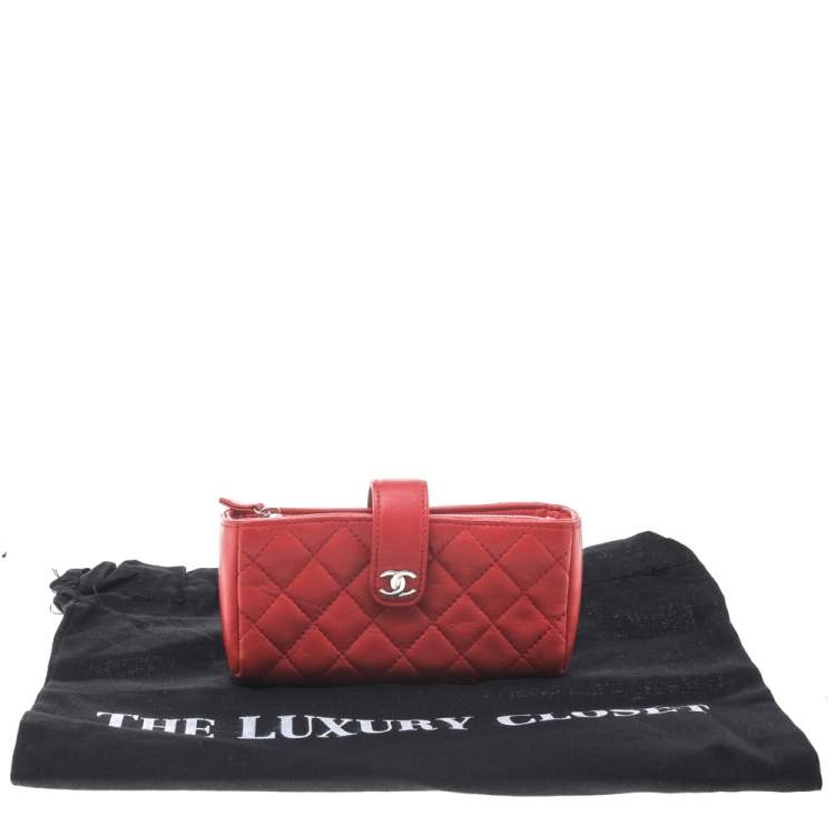 Pre Owned Chanel Red Quilted Leather CC Phone Holder Pouch