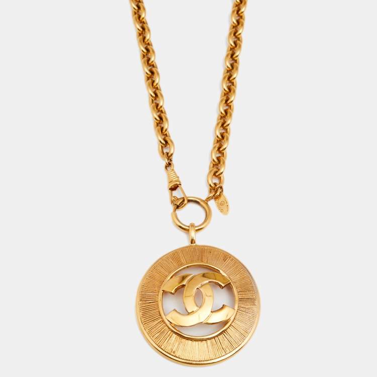 Vintage chanel deals necklace