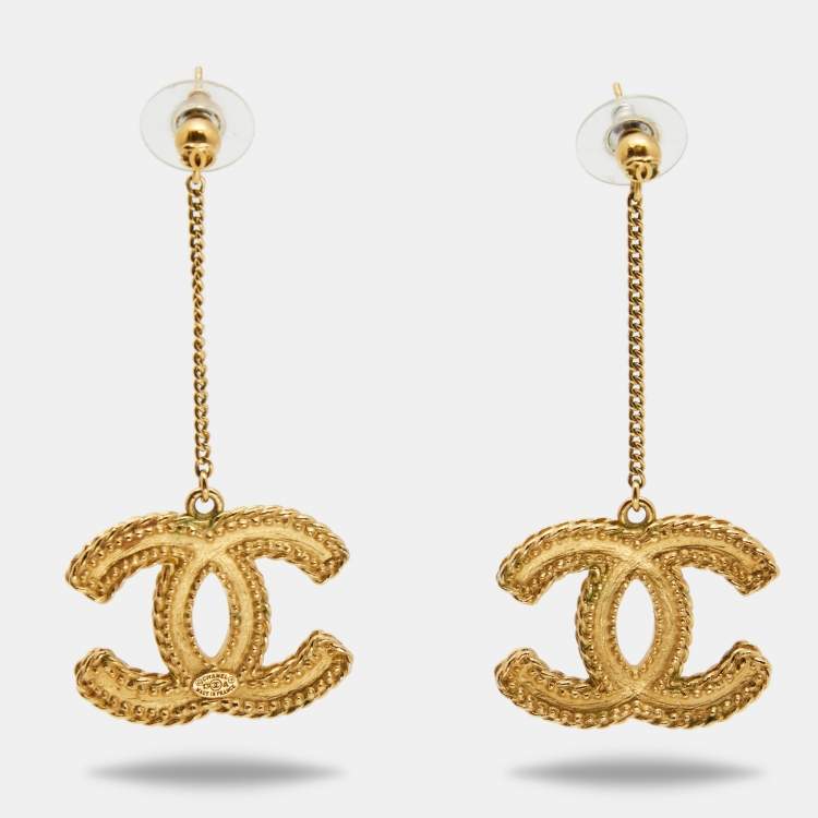 Chanel Gold Tone Chain Link CC Drop Earrings Chanel