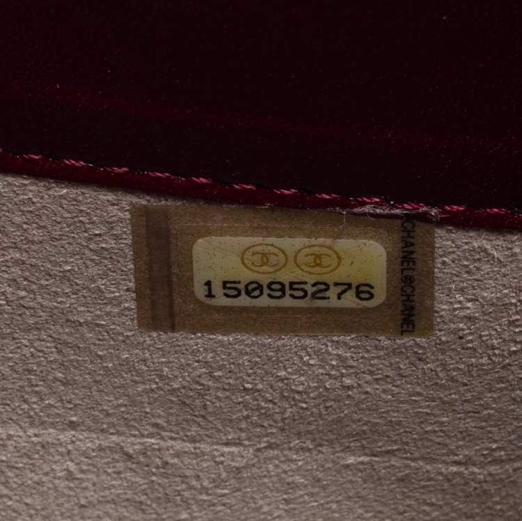 Pre Owned Chanel Burgundy Quilted Patent Leather Brilliant iPad Case