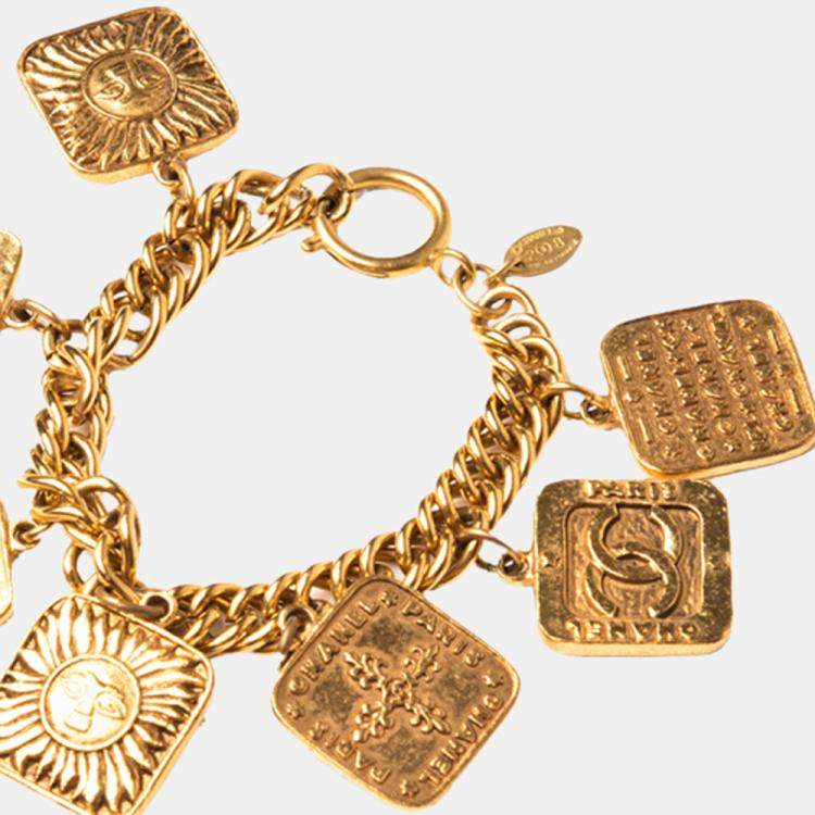 Chanel CC Logo Chain Bracelet (Perfume Charm)
