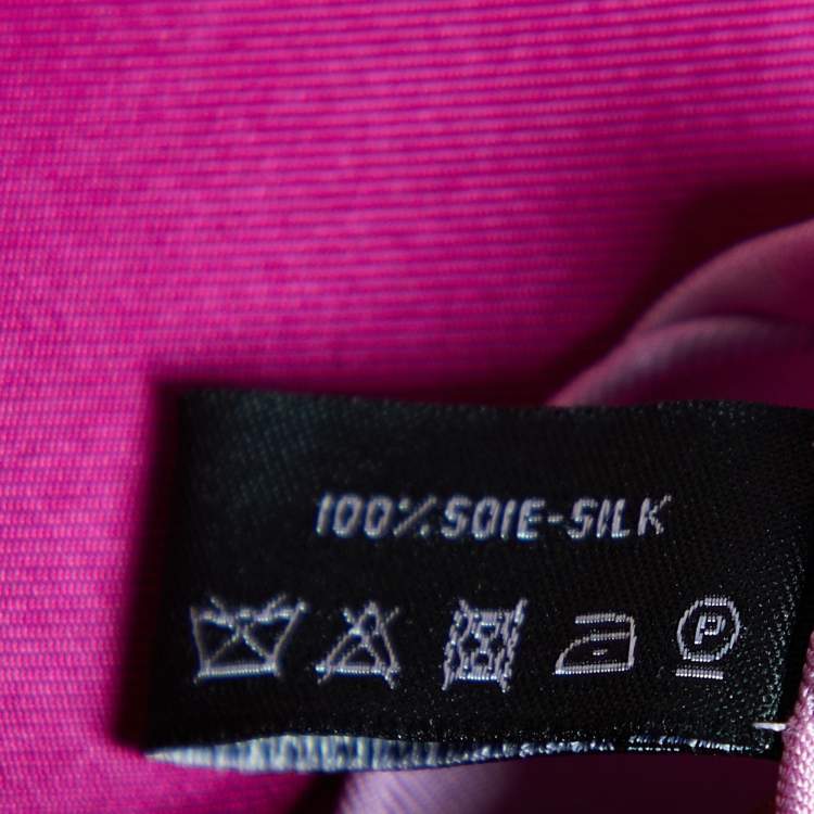 Pre Owned Chanel Pink Floral Interlocking CC Printed Silk Square Scarf