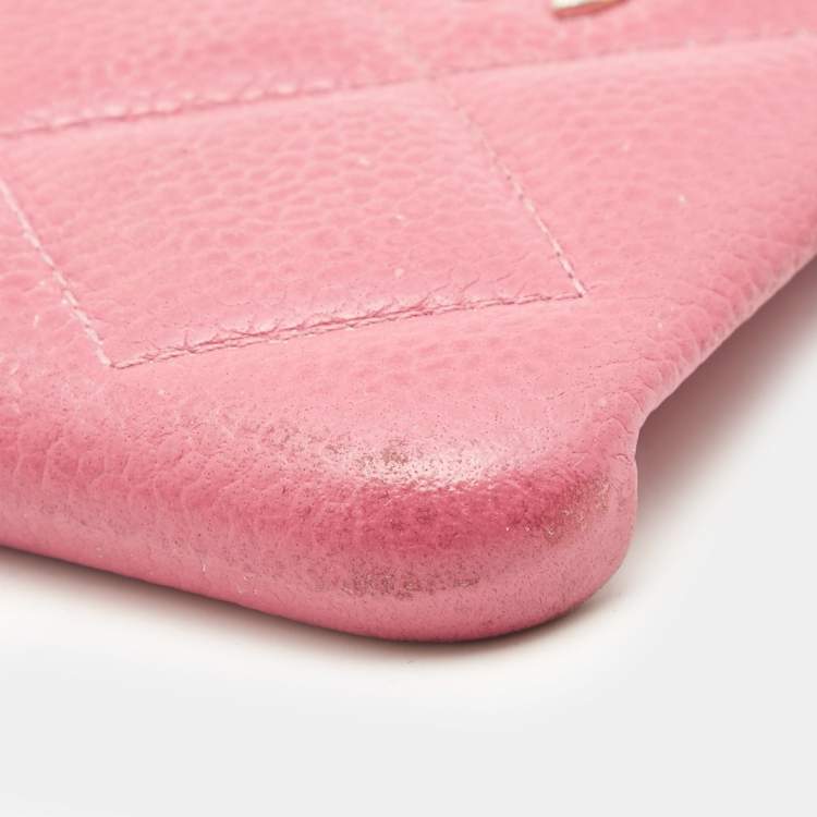 مملوكة مسبقًا Chanel Pink Quilted Caviar Classic iPhone 11 Pro Max Case