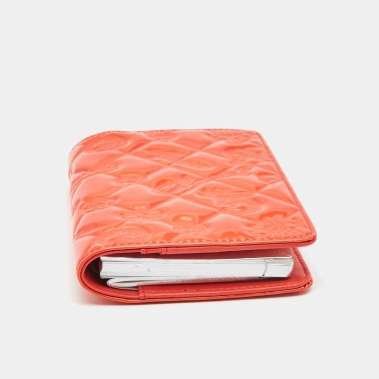 Pre Owned Chanel Orange Embossed Quilted Patent Leather CC Agenda Notebook
