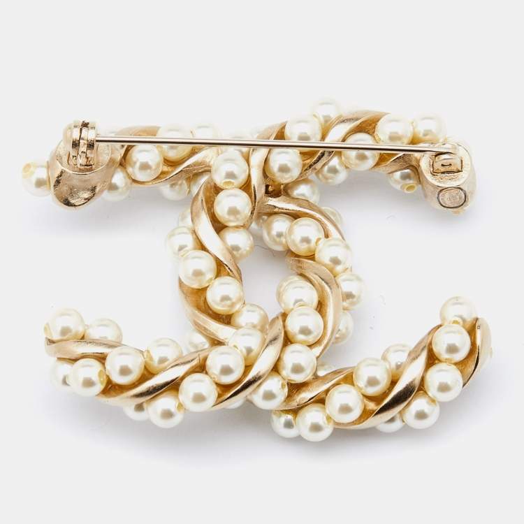 Chanel Light Gold Tone & Faux Pearl Twisted Brooch Chanel