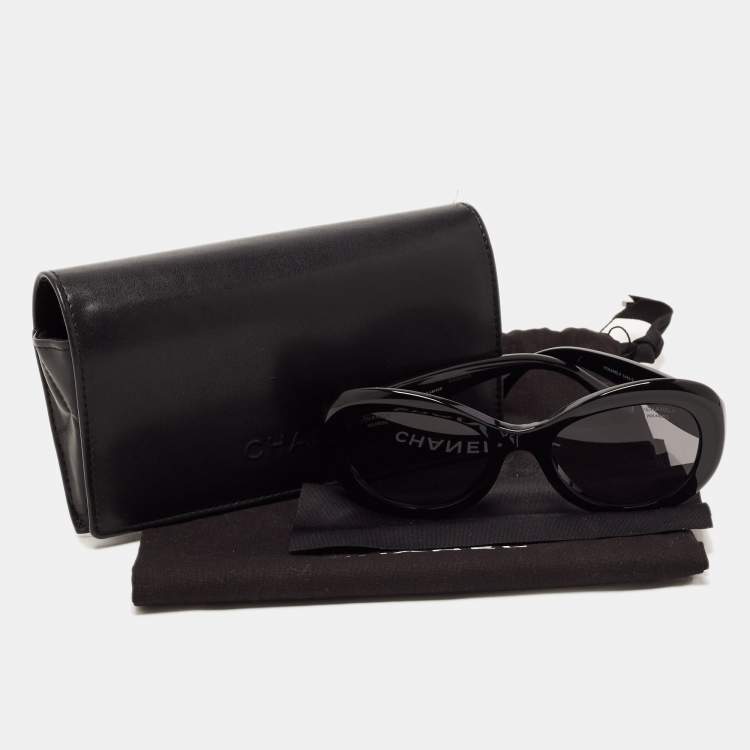 مملوكة مسبقًا Chanel Black/Grey 5469-B CC Oval Sunglasses