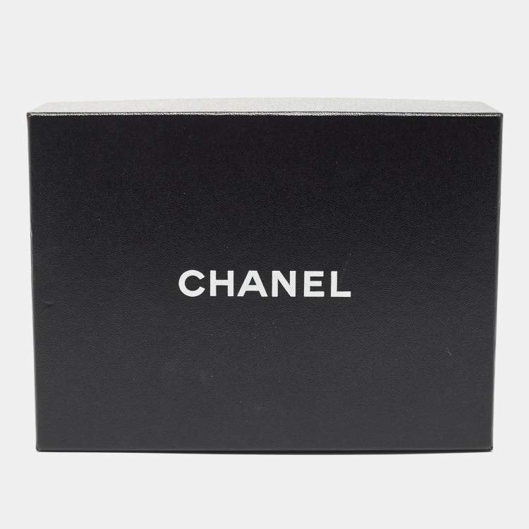 Pre Owned Chanel Balck/Gold Chain and Leather Medallion Belt 80CM