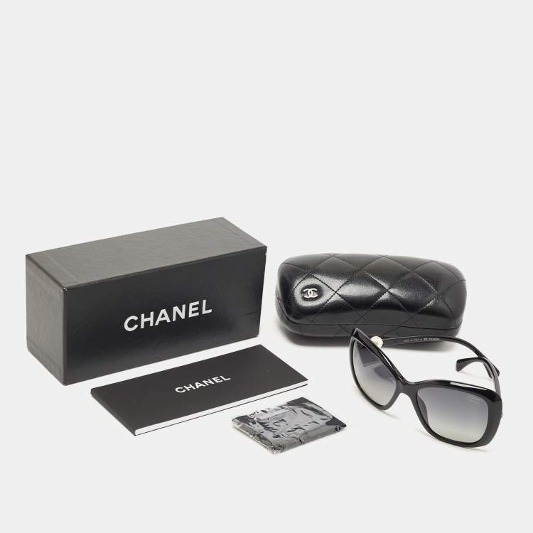 Pre Owned Chanel Black CC Pearl Polarized Sunglasses
