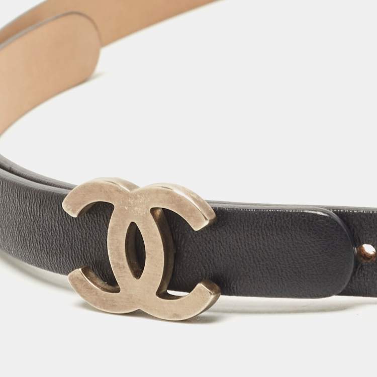 Pre Owned Chanel Black Leather CC Logo Reversible Slim Belt 85CM