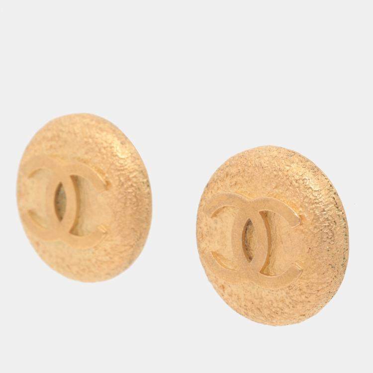 Chanel Coco Mark 94P Earrings (for both ears) GP Gold Chanel