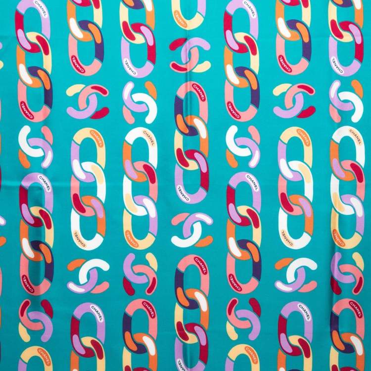 Pre Owned Chanel Green CC Chain Link Print Silk Square Scarf