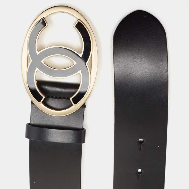 Pre Owned Chanel Black Leather CC Buckle Belt 80CM 