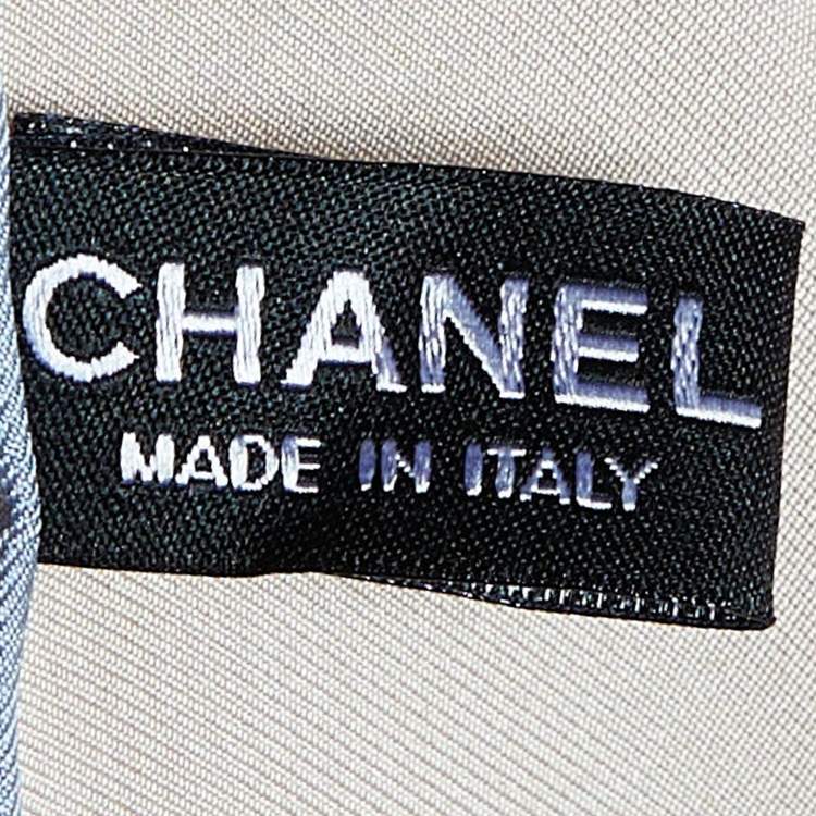 Pre Owned Chanel Cream Luggage Print Silk Square Scarf