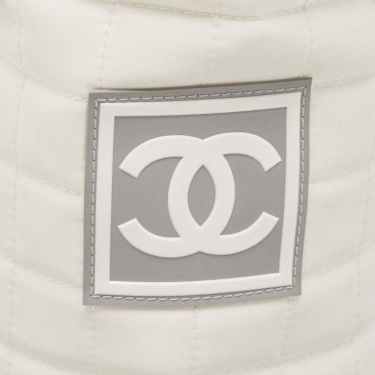 Pre Owned Chanel White Quilted Nylon Sport Line Bottle Holder
