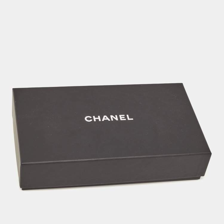 Pre Owned Chanel Blue CC Logo Print Silk Square Scarf 