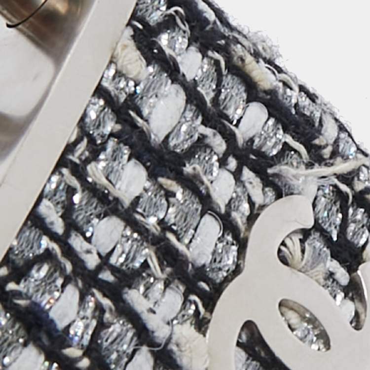 Pre Owned Chanel CC Fabric Charm Silver Tone Chain Belt