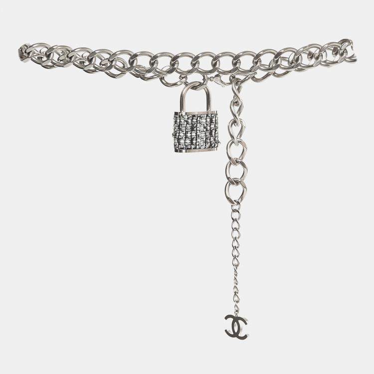 Pre Owned Chanel CC Fabric Charm Silver Tone Chain Belt