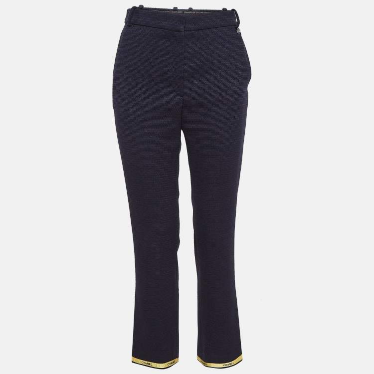 مملوكة مسبقًا Chanel Navy Blue Tweed Logo Tape Trim Capri Pants S