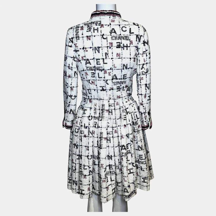 Pre Owned Chanel White/Black Logo 20S Tweed Dress XS