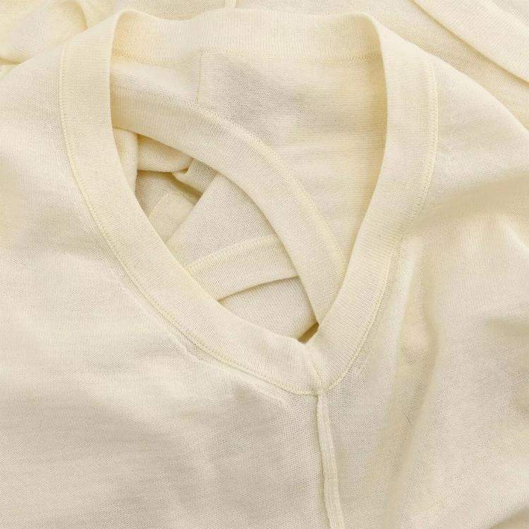 Pre Owned Chanel White Sleeveless Top Size 44