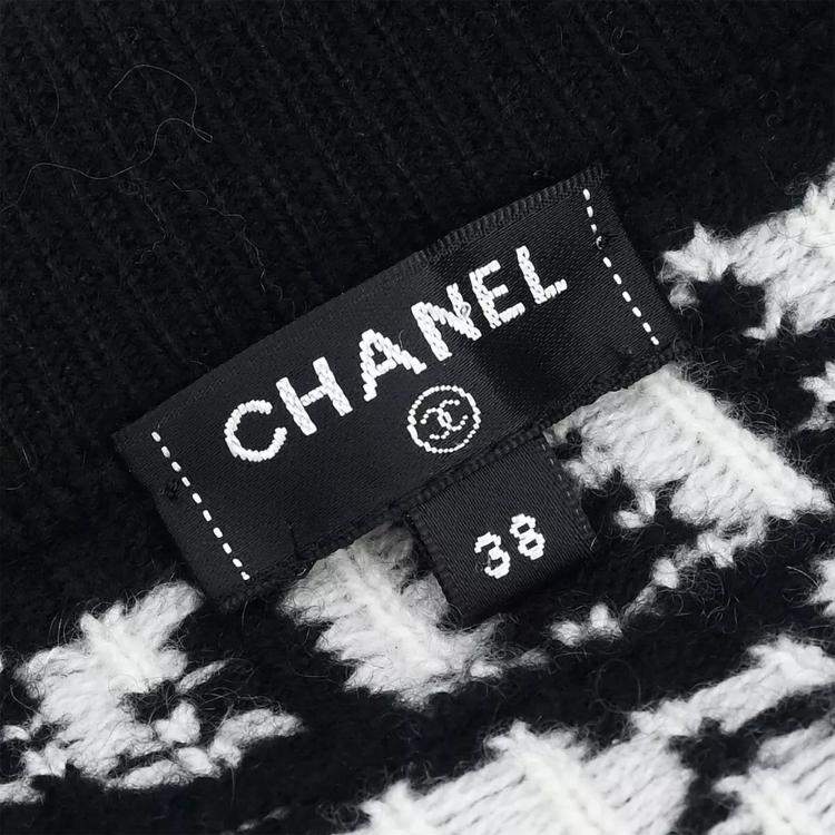 مملوكة مسبقًا Chanel Black/White Skirt Size 38