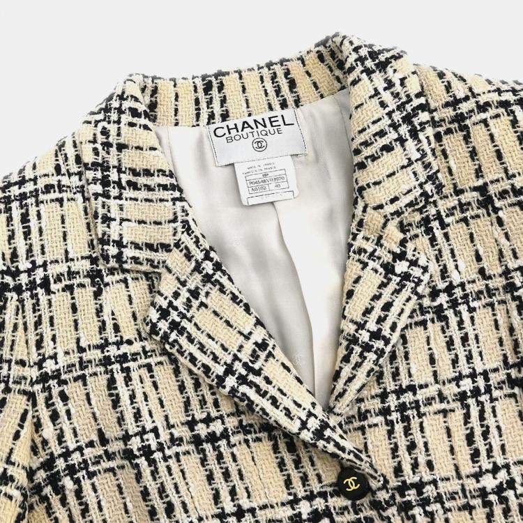 Pre Owned Chanel Beige Single Breasted Jacket Size 40