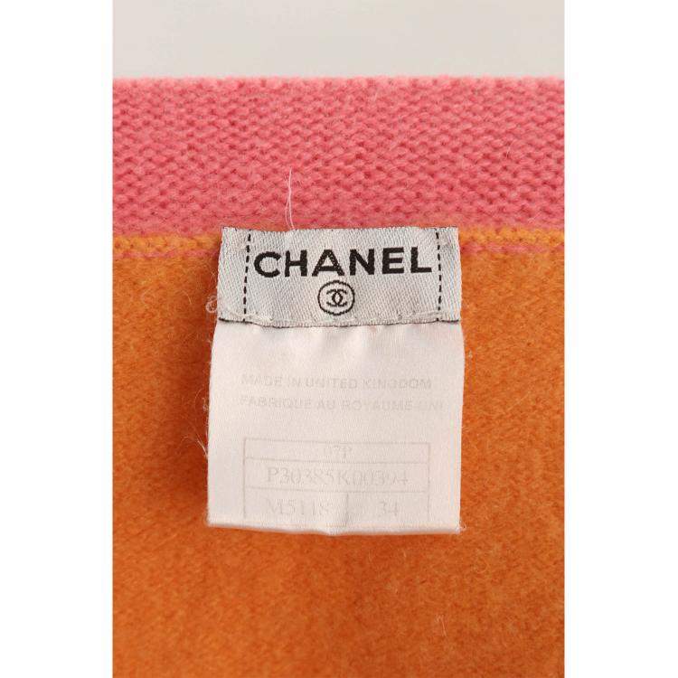 Pre Owned Chanel Contrast-Trim Cashmere Single Buttoned Cardigan