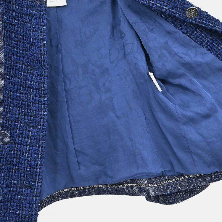 Pre Owned Chanel Single Breasted Collarless Navy Jacket Size 42