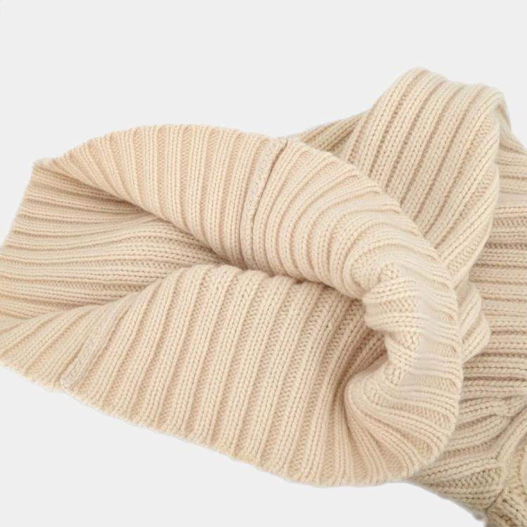 Pre Owned Chanel Ivory Sweater Size 36