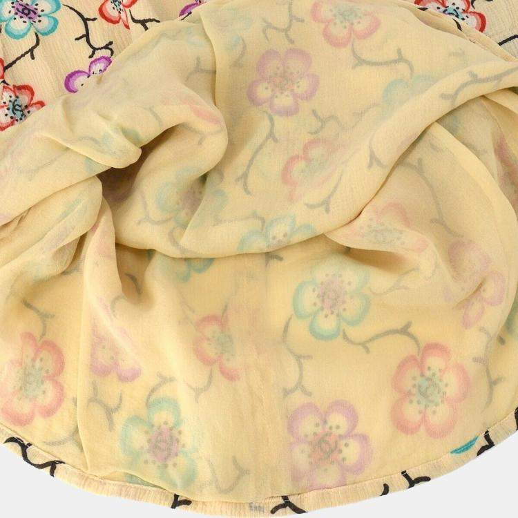Pre Owned Chanel Flower Pattern Beige Silk Short Sleeve Shirt Size 38
