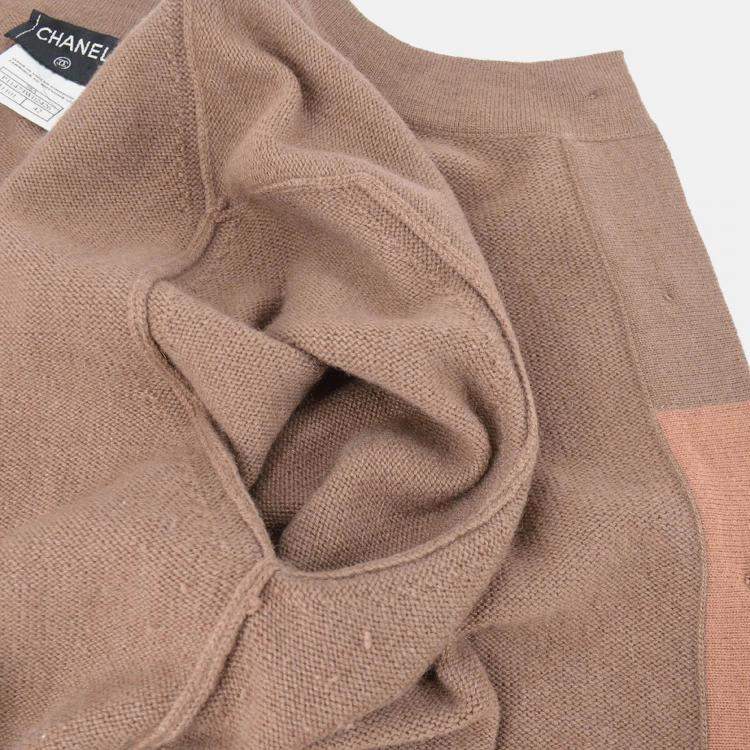 مملوكة مسبقًا Chanel Ensemble Cardigan Brown Knit Top Size 42